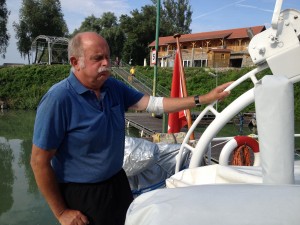 Der Übeltäter und Kurt "schmerzverzerrt"!!